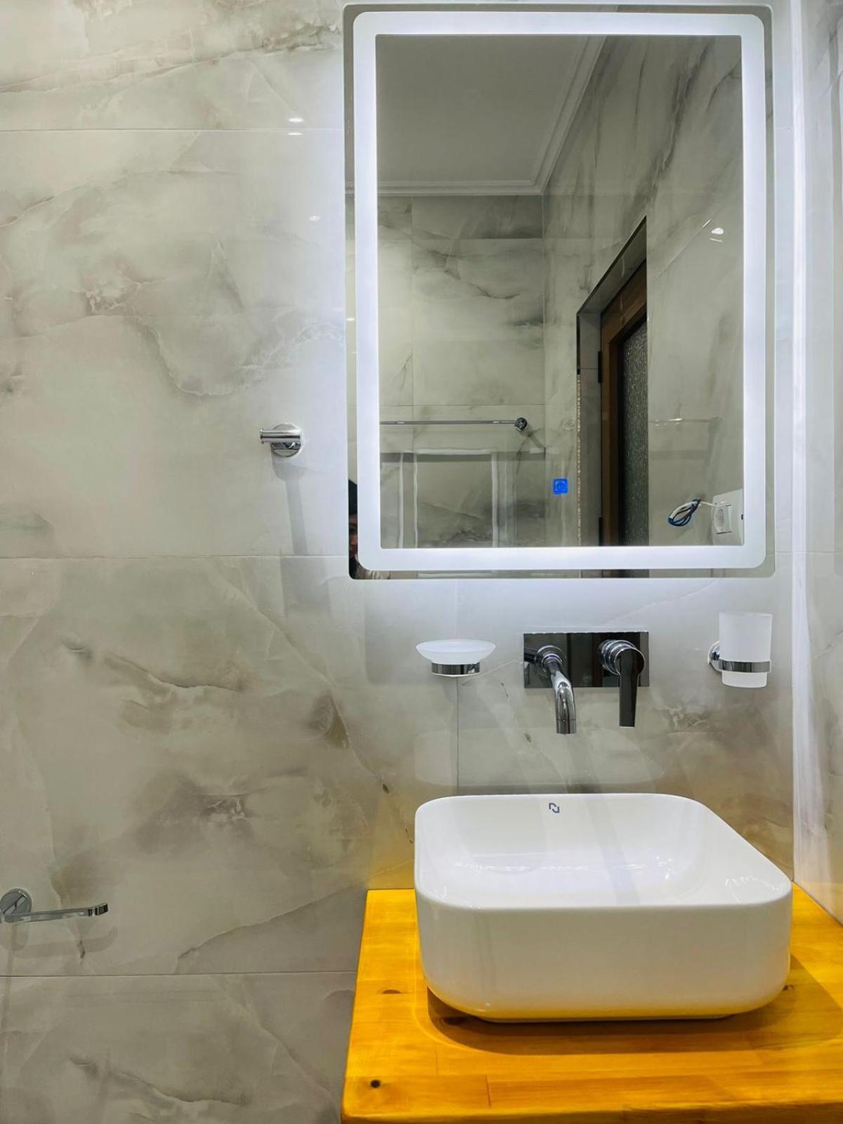 Xhibo Apartments Sarande Luaran gambar